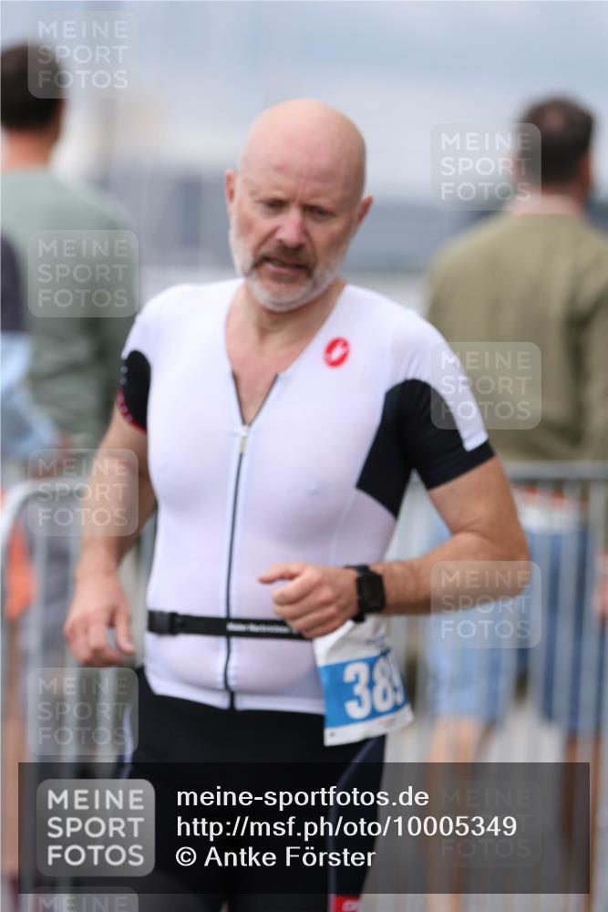 16.08.2026 - KN Förde Triathlon 2026 Antke Förster http://msf.ph/oto/10005349 16.08.2026 11:56:14 Laufen 38 meine-sportfotos.de