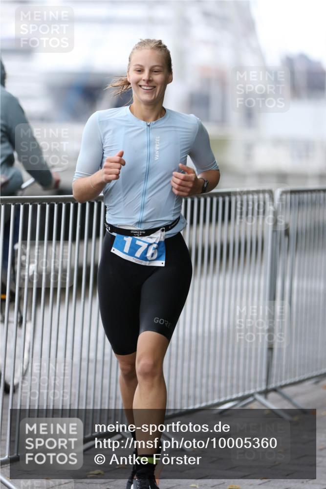16.08.2026 - KN Förde Triathlon 2026 Antke Förster http://msf.ph/oto/10005360 16.08.2026 10:16:34 Laufen 176 meine-sportfotos.de