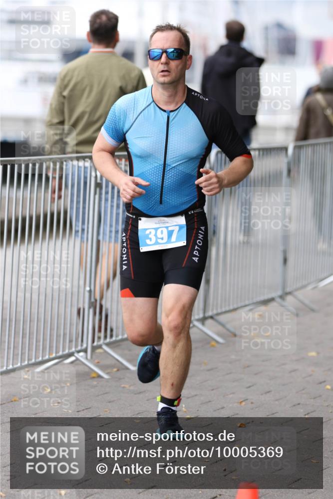 16.08.2026 - KN Förde Triathlon 2026 Antke Förster http://msf.ph/oto/10005369 16.08.2026 11:56:20 Laufen 397 meine-sportfotos.de