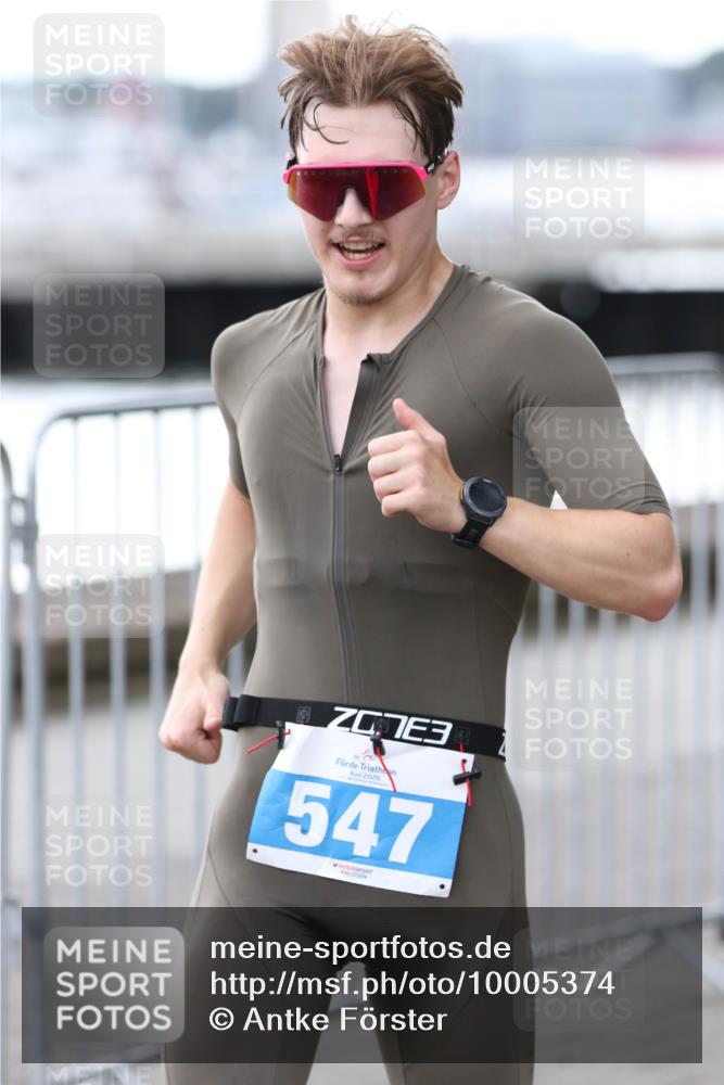 16.08.2026 - KN Förde Triathlon 2026 Antke Förster http://msf.ph/oto/10005374 16.08.2026 13:40:28 Laufen 3, 2026, 547 meine-sportfotos.de