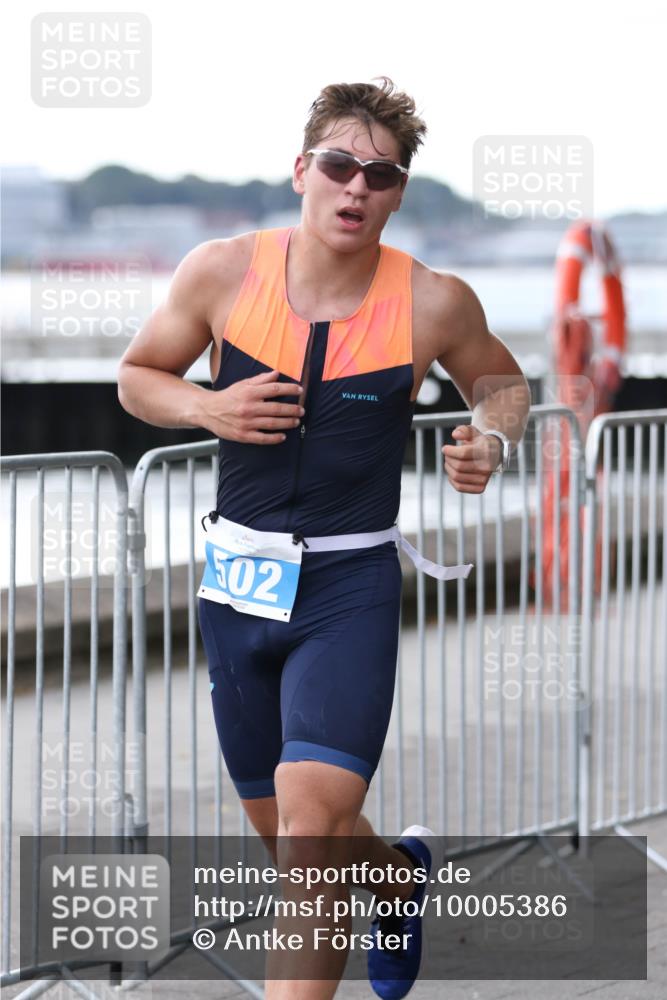 16.08.2026 - KN Förde Triathlon 2026 Antke Förster http://msf.ph/oto/10005386 16.08.2026 13:40:36 Laufen 502 meine-sportfotos.de