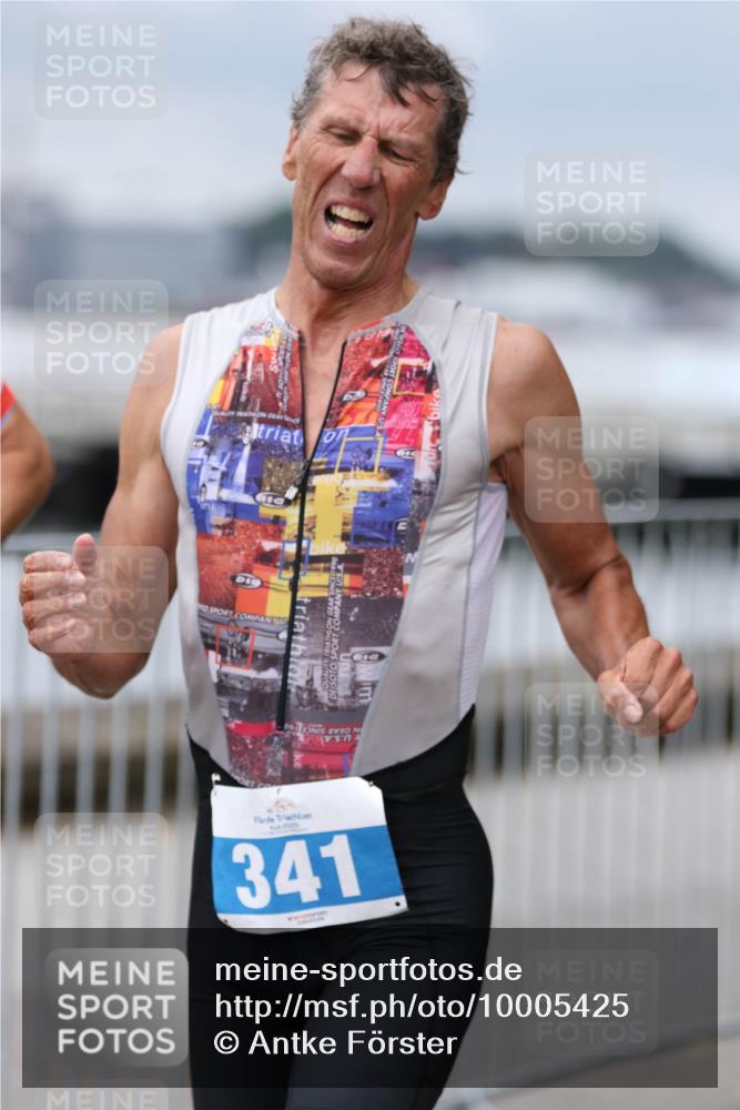 16.08.2026 - KN Förde Triathlon 2026 Antke Förster http://msf.ph/oto/10005425 16.08.2026 11:56:35 Laufen 1, 341 meine-sportfotos.de