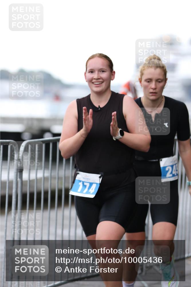 16.08.2026 - KN Förde Triathlon 2026 Antke Förster http://msf.ph/oto/10005436 16.08.2026 10:17:02 Laufen 24, 174 meine-sportfotos.de