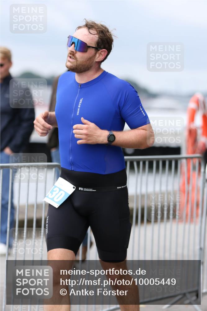 16.08.2026 - KN Förde Triathlon 2026 Antke Förster http://msf.ph/oto/10005449 16.08.2026 11:56:46 Laufen 30 meine-sportfotos.de