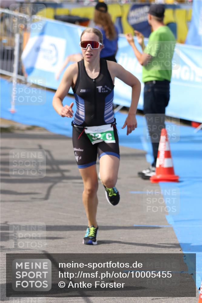 16.08.2026 - KN Förde Triathlon 2026 Antke Förster http://msf.ph/oto/10005455 16.08.2026 15:59:08 Laufen 2 meine-sportfotos.de