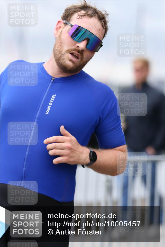 16.08.2026 - KN Förde Triathlon 2026 Antke Förster http://msf.ph/oto/10005457 16.08.2026 11:56:47 Laufen  meine-sportfotos.de