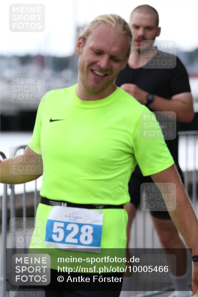 16.08.2026 - KN Förde Triathlon 2026 Antke Förster http://msf.ph/oto/10005466 16.08.2026 13:40:53 Laufen 528 meine-sportfotos.de