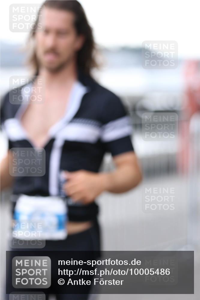 16.08.2026 - KN Förde Triathlon 2026 Antke Förster http://msf.ph/oto/10005486 16.08.2026 13:40:57 Laufen  meine-sportfotos.de