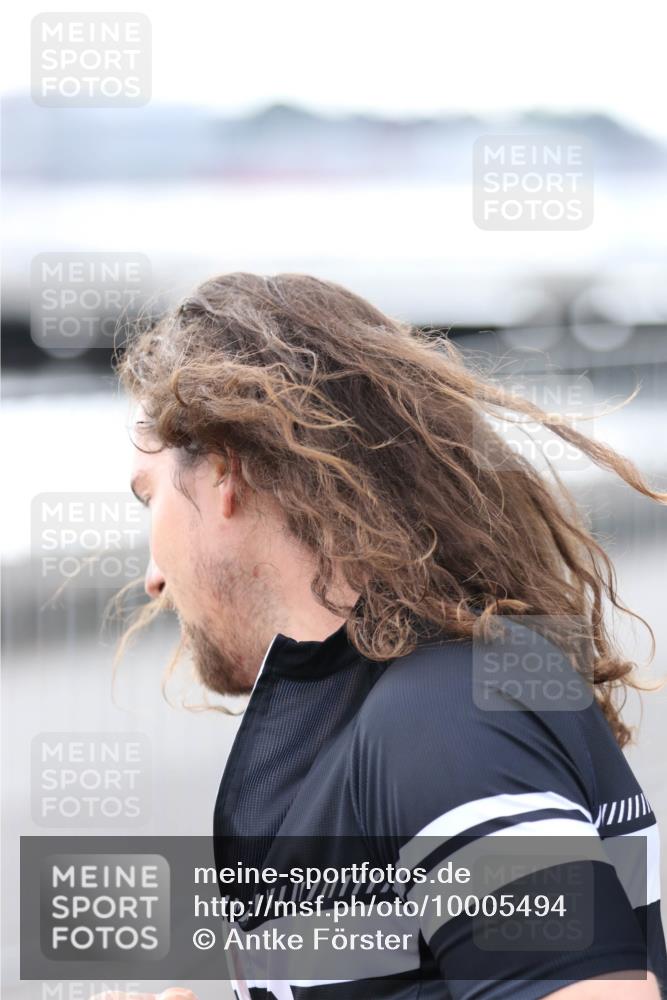 16.08.2026 - KN Förde Triathlon 2026 Antke Förster http://msf.ph/oto/10005494 16.08.2026 13:40:58 Laufen  meine-sportfotos.de