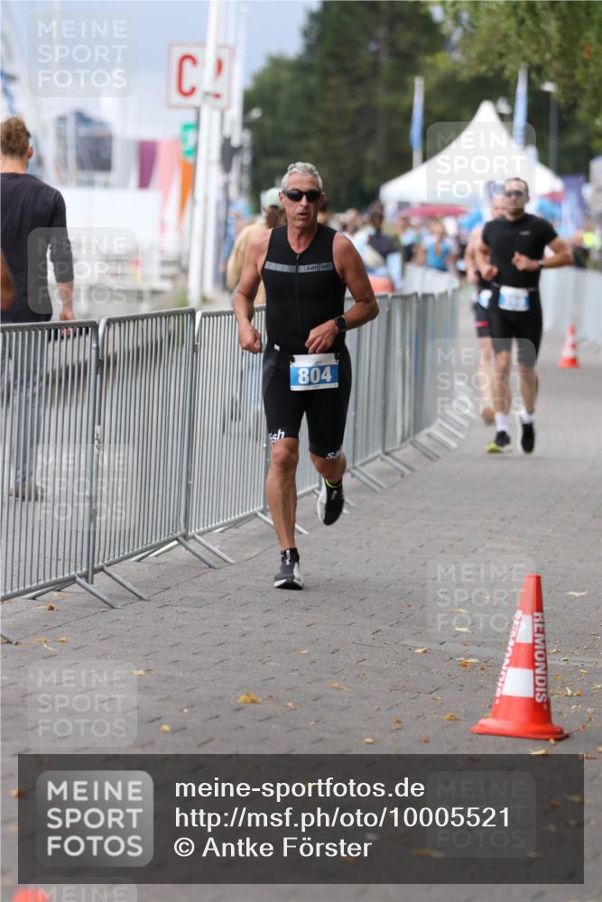 16.08.2026 - KN Förde Triathlon 2026 Antke Förster http://msf.ph/oto/10005521 16.08.2026 11:57:06 Laufen 2, 804 meine-sportfotos.de