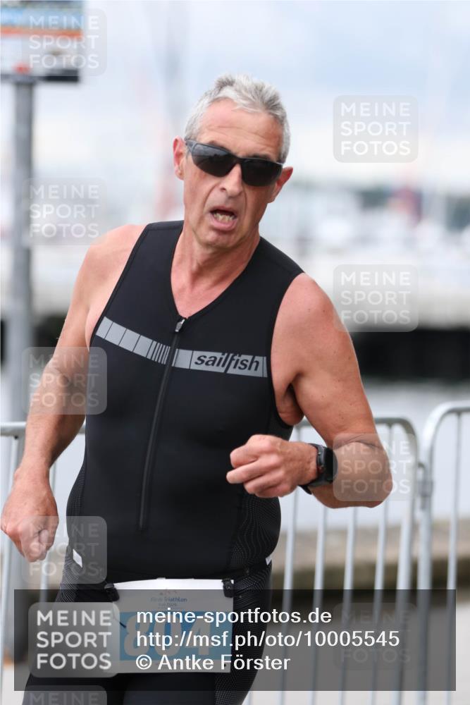 16.08.2026 - KN Förde Triathlon 2026 Antke Förster http://msf.ph/oto/10005545 16.08.2026 11:57:11 Laufen 12026, 804 meine-sportfotos.de