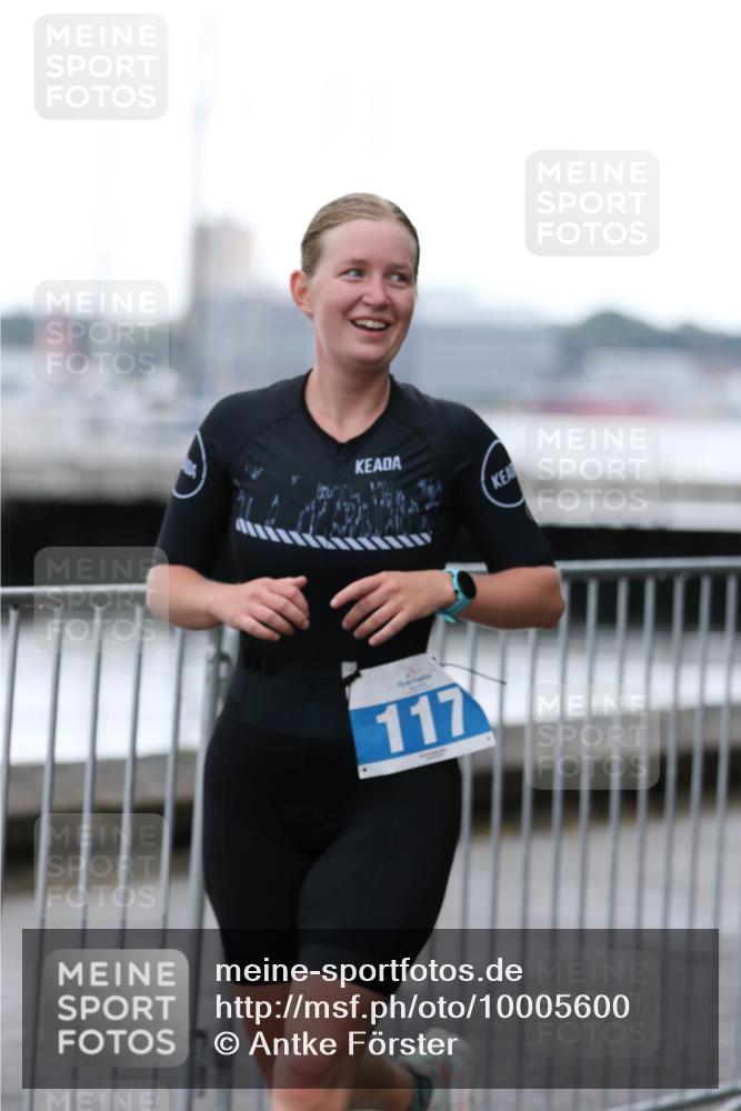 16.08.2026 - KN Förde Triathlon 2026 Antke Förster http://msf.ph/oto/10005600 16.08.2026 10:17:55 Laufen 117 meine-sportfotos.de