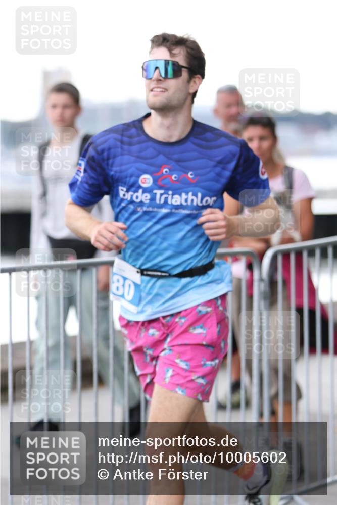 16.08.2026 - KN Förde Triathlon 2026 Antke Förster http://msf.ph/oto/10005602 16.08.2026 13:41:48 Laufen 80 meine-sportfotos.de