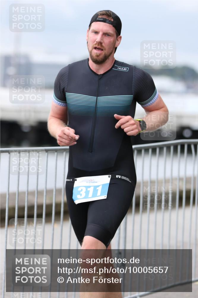 16.08.2026 - KN Förde Triathlon 2026 Antke Förster http://msf.ph/oto/10005657 16.08.2026 11:57:44 Laufen 311 meine-sportfotos.de