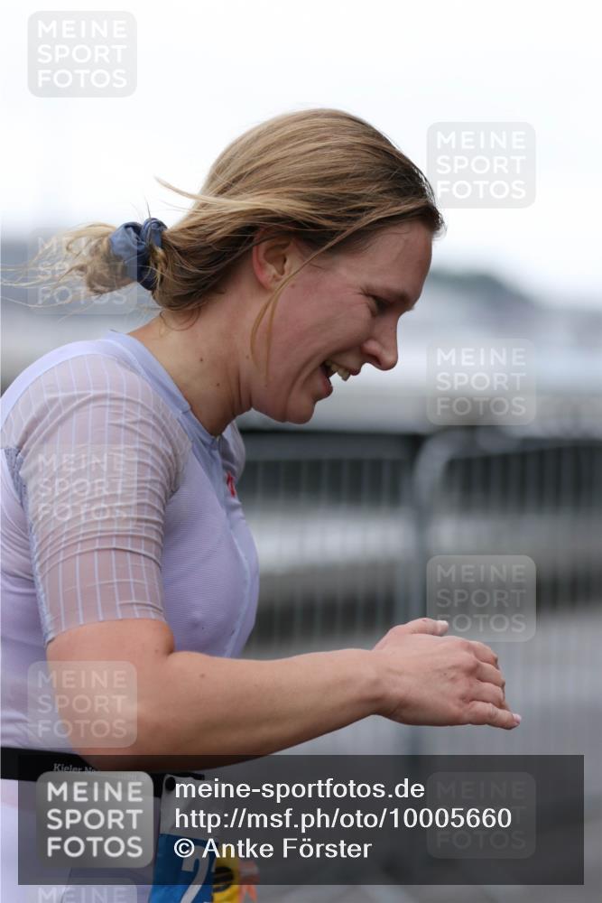 16.08.2026 - KN Förde Triathlon 2026 Antke Förster http://msf.ph/oto/10005660 16.08.2026 10:18:06 Laufen 2 meine-sportfotos.de