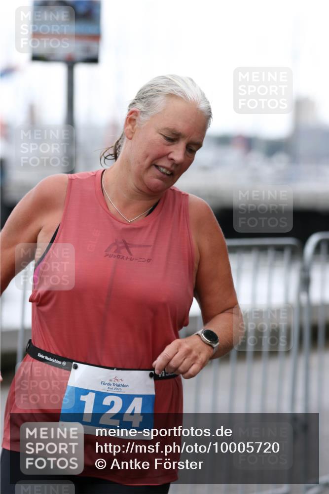 16.08.2026 - KN Förde Triathlon 2026 Antke Förster http://msf.ph/oto/10005720 16.08.2026 10:18:17 Laufen 2026, 124 meine-sportfotos.de
