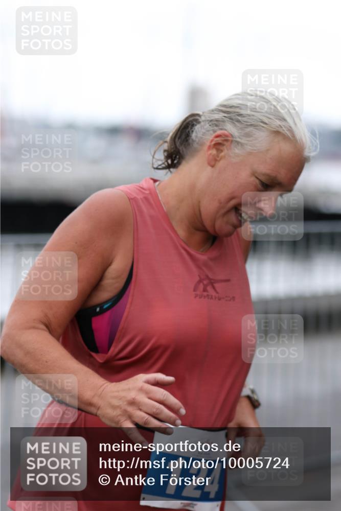 16.08.2026 - KN Förde Triathlon 2026 Antke Förster http://msf.ph/oto/10005724 16.08.2026 10:18:17 Laufen 124 meine-sportfotos.de