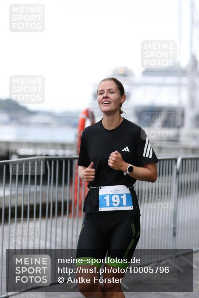 16.08.2026 - KN Förde Triathlon 2026 Antke Förster http://msf.ph/oto/10005796 16.08.2026 10:18:38 Laufen 191 meine-sportfotos.de