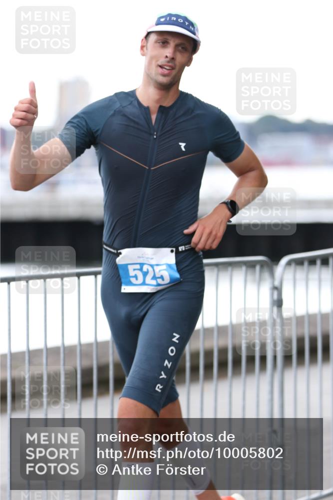 16.08.2026 - KN Förde Triathlon 2026 Antke Förster http://msf.ph/oto/10005802 16.08.2026 13:43:09 Laufen 525 meine-sportfotos.de