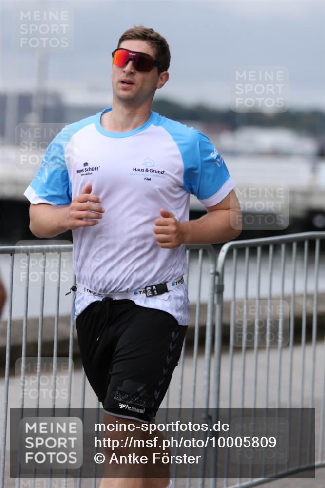 16.08.2026 - KN Förde Triathlon 2026 Antke Förster http://msf.ph/oto/10005809 16.08.2026 11:58:23 Laufen  meine-sportfotos.de