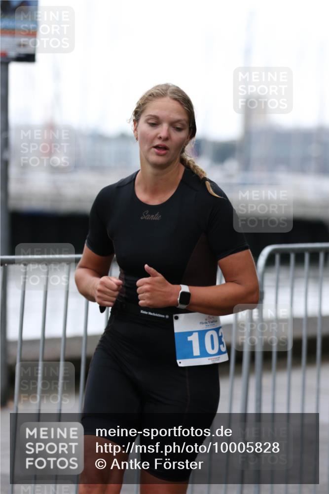 16.08.2026 - KN Förde Triathlon 2026 Antke Förster http://msf.ph/oto/10005828 16.08.2026 10:18:44 Laufen 2025, 103 meine-sportfotos.de