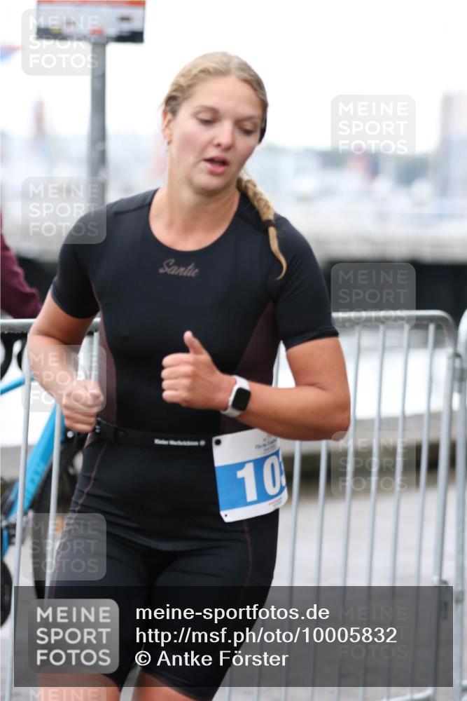 16.08.2026 - KN Förde Triathlon 2026 Antke Förster http://msf.ph/oto/10005832 16.08.2026 10:18:45 Laufen 10 meine-sportfotos.de