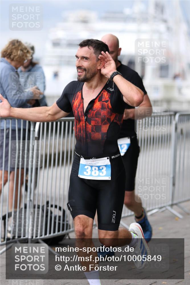 16.08.2026 - KN Förde Triathlon 2026 Antke Förster http://msf.ph/oto/10005849 16.08.2026 11:58:32 Laufen 383 meine-sportfotos.de