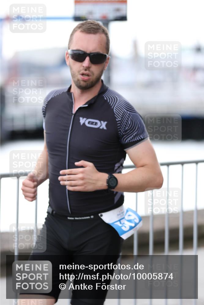 16.08.2026 - KN Förde Triathlon 2026 Antke Förster http://msf.ph/oto/10005874 16.08.2026 13:43:34 Laufen 319 meine-sportfotos.de