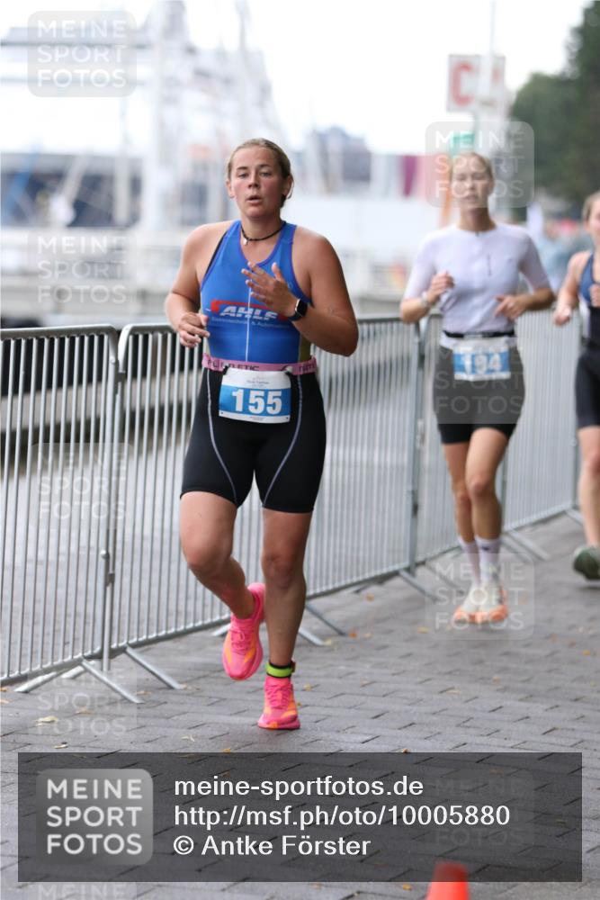 16.08.2026 - KN Förde Triathlon 2026 Antke Förster http://msf.ph/oto/10005880 16.08.2026 10:19:16 Laufen 155, 194 meine-sportfotos.de