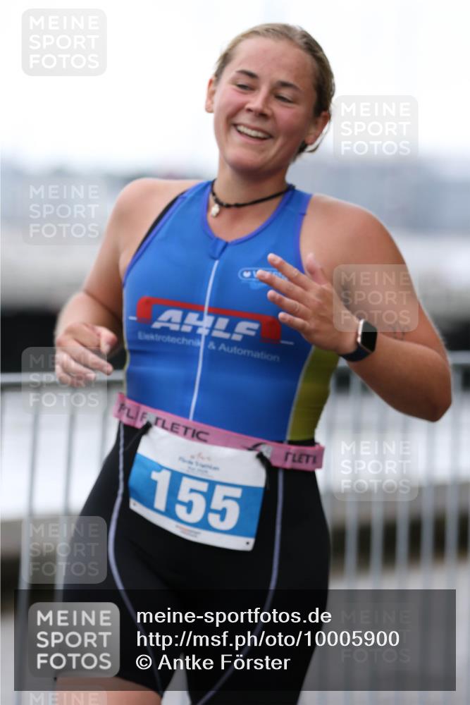 16.08.2026 - KN Förde Triathlon 2026 Antke Förster http://msf.ph/oto/10005900 16.08.2026 10:19:19 Laufen 155 meine-sportfotos.de