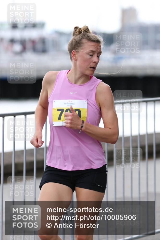 16.08.2026 - KN Förde Triathlon 2026 Antke Förster http://msf.ph/oto/10005906 16.08.2026 13:43:44 Laufen 2026, 73 meine-sportfotos.de