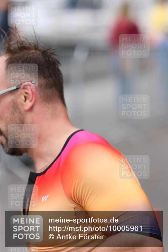 16.08.2026 - KN Förde Triathlon 2026 Antke Förster http://msf.ph/oto/10005961 16.08.2026 11:59:02 Laufen  meine-sportfotos.de