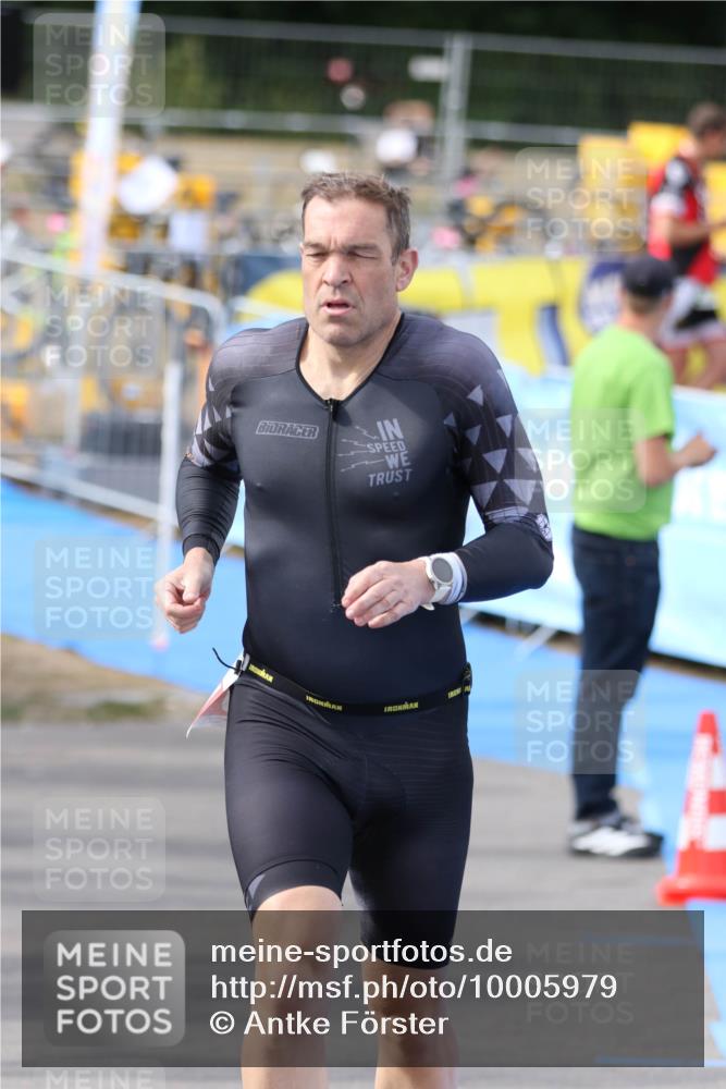16.08.2026 - KN Förde Triathlon 2026 Antke Förster http://msf.ph/oto/10005979 16.08.2026 16:15:51 Laufen  meine-sportfotos.de