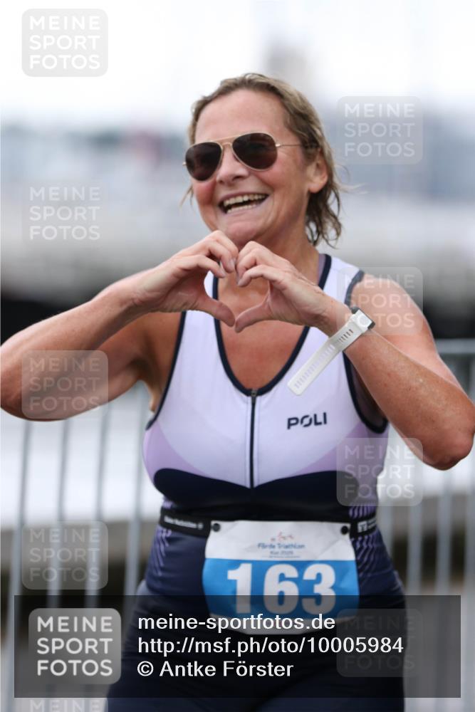 16.08.2026 - KN Förde Triathlon 2026 Antke Förster http://msf.ph/oto/10005984 16.08.2026 10:19:46 Laufen 250, 163 meine-sportfotos.de