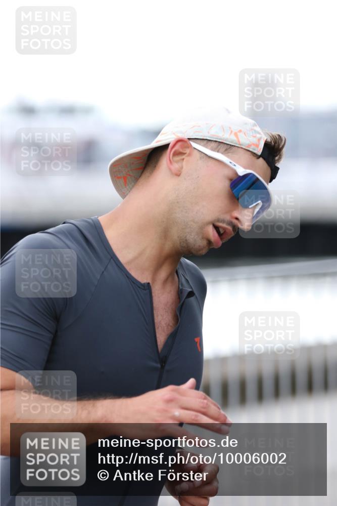16.08.2026 - KN Förde Triathlon 2026 Antke Förster http://msf.ph/oto/10006002 16.08.2026 13:44:09 Laufen  meine-sportfotos.de