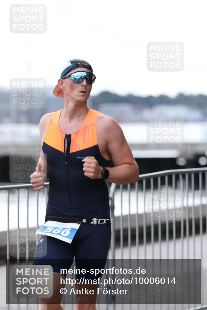 16.08.2026 - KN Förde Triathlon 2026 Antke Förster http://msf.ph/oto/10006014 16.08.2026 13:44:13 Laufen 566 meine-sportfotos.de