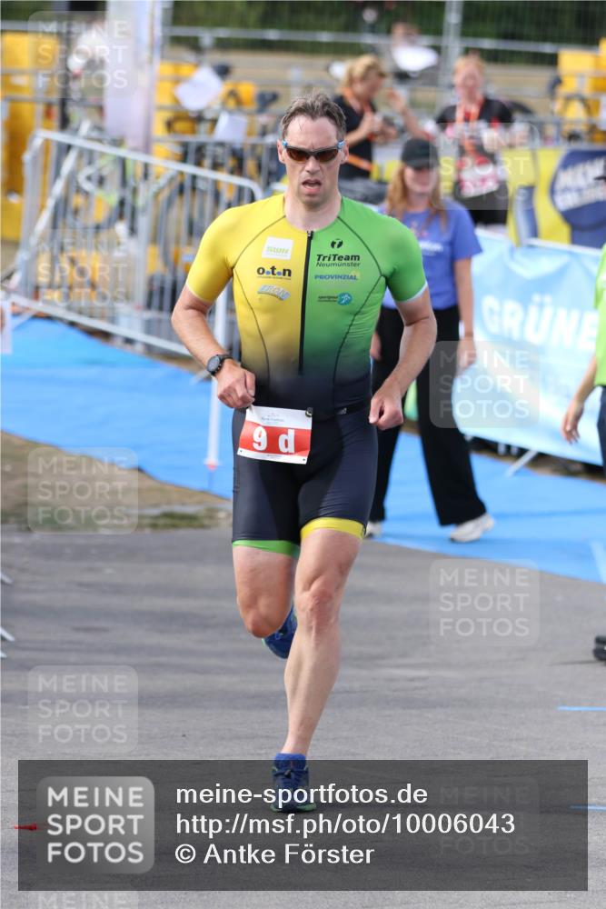 16.08.2026 - KN Förde Triathlon 2026 Antke Förster http://msf.ph/oto/10006043 16.08.2026 16:22:54 Laufen 9 meine-sportfotos.de