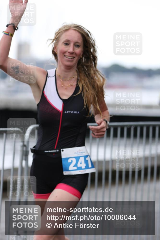 16.08.2026 - KN Förde Triathlon 2026 Antke Förster http://msf.ph/oto/10006044 16.08.2026 10:20:05 Laufen 241 meine-sportfotos.de