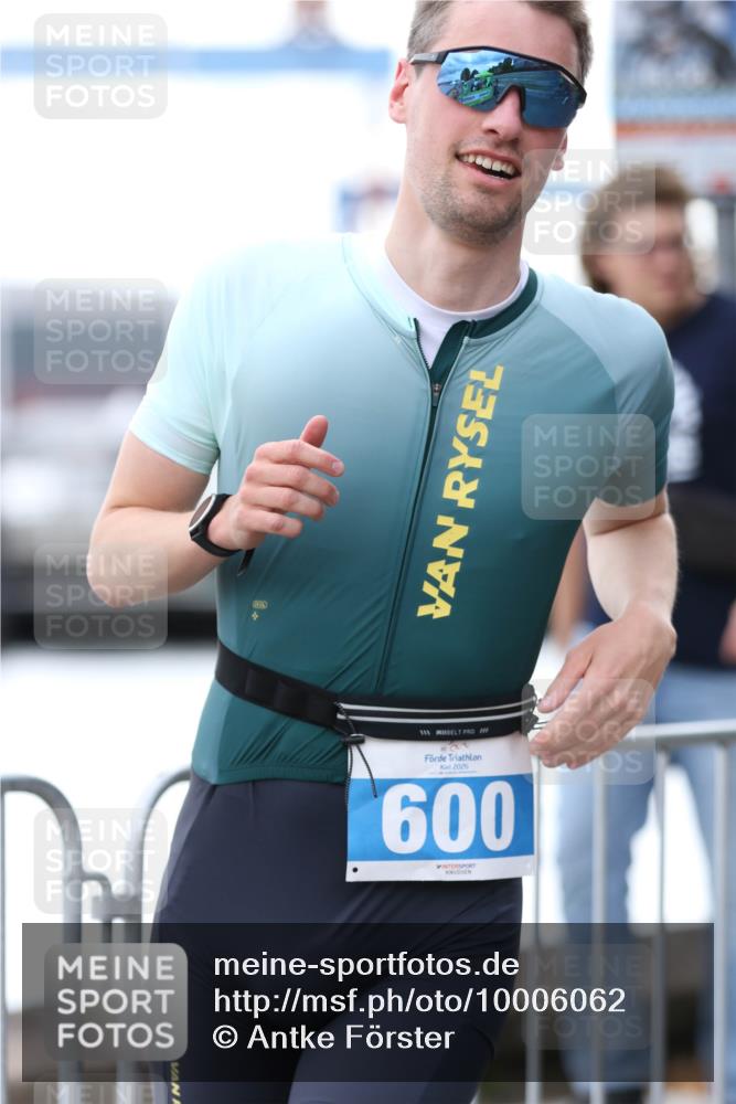 16.08.2026 - KN Förde Triathlon 2026 Antke Förster http://msf.ph/oto/10006062 16.08.2026 13:44:24 Laufen 600 meine-sportfotos.de