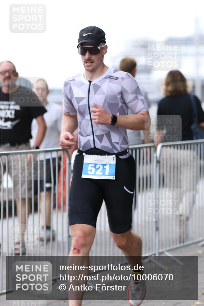 16.08.2026 - KN Förde Triathlon 2026 Antke Förster http://msf.ph/oto/10006070 16.08.2026 13:44:29 Laufen 521 meine-sportfotos.de