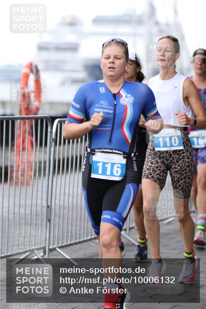 16.08.2026 - KN Förde Triathlon 2026 Antke Förster http://msf.ph/oto/10006132 16.08.2026 10:20:38 Laufen 116, 9, 110, 10, 16 meine-sportfotos.de