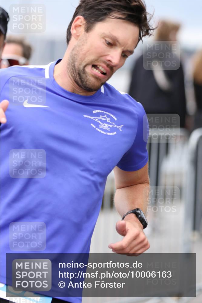 16.08.2026 - KN Förde Triathlon 2026 Antke Förster http://msf.ph/oto/10006163 16.08.2026 12:00:12 Laufen  meine-sportfotos.de
