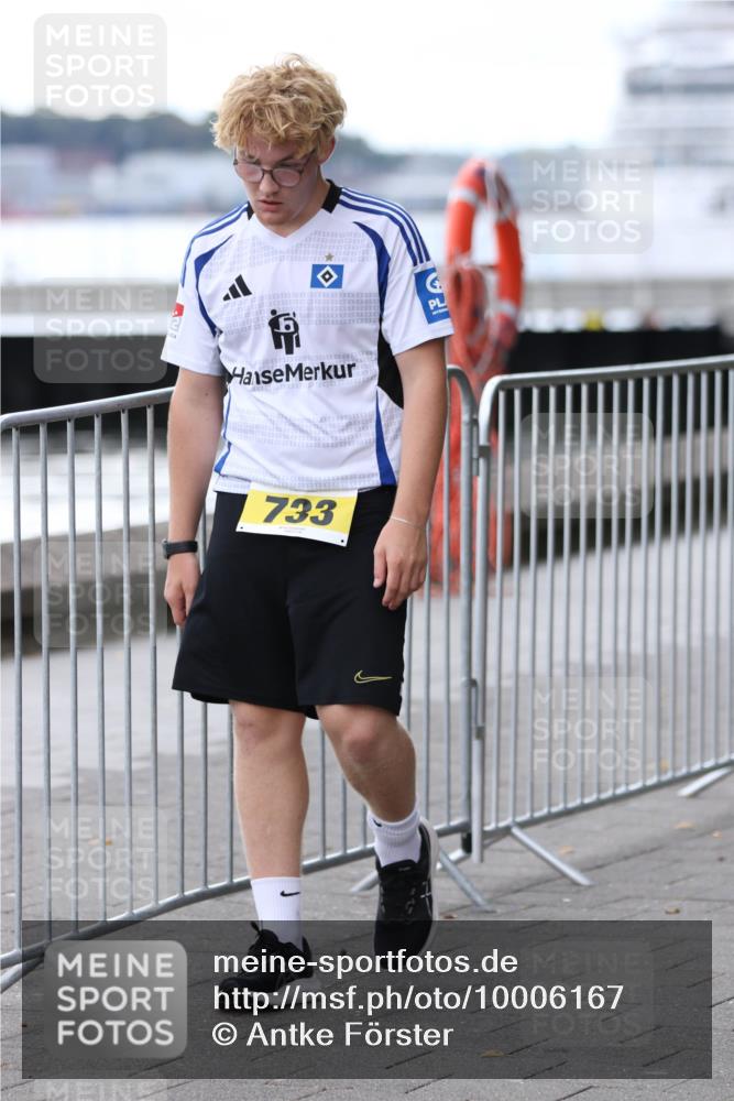 16.08.2026 - KN Förde Triathlon 2026 Antke Förster http://msf.ph/oto/10006167 16.08.2026 13:45:00 Laufen 733 meine-sportfotos.de
