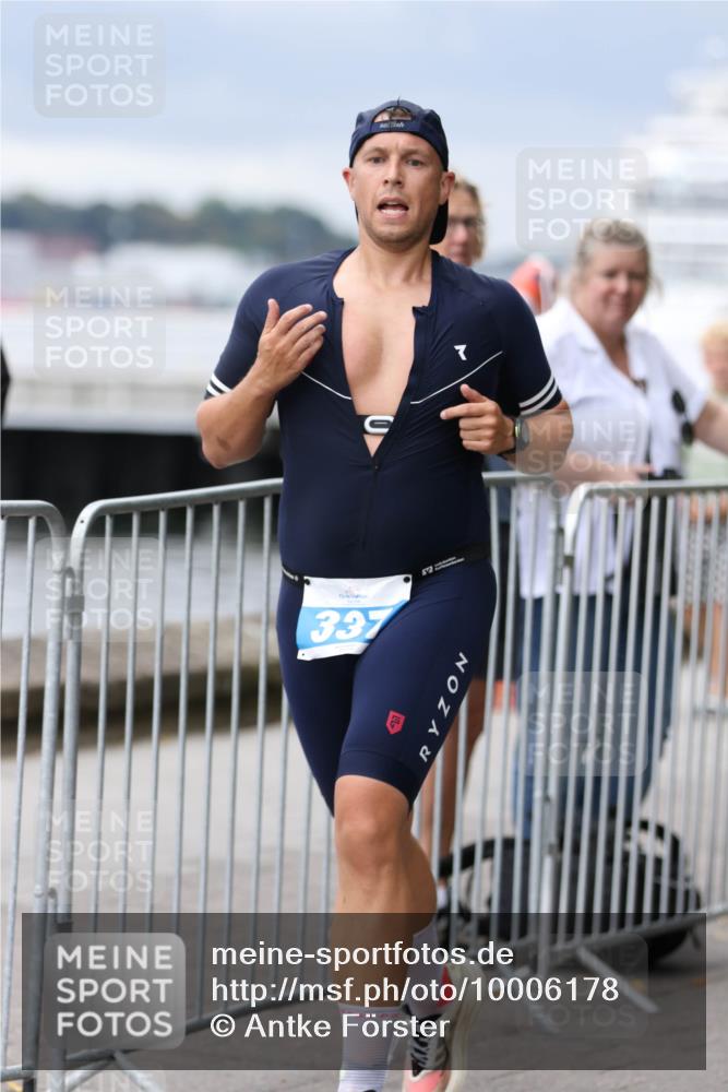16.08.2026 - KN Förde Triathlon 2026 Antke Förster http://msf.ph/oto/10006178 16.08.2026 12:00:25 Laufen 337 meine-sportfotos.de