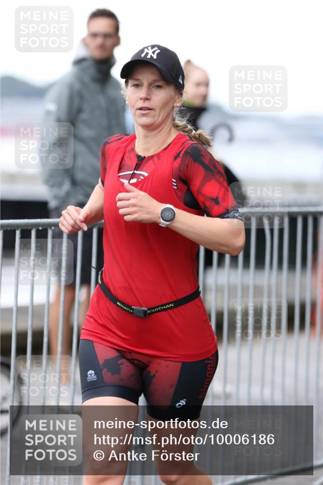 16.08.2026 - KN Förde Triathlon 2026 Antke Förster http://msf.ph/oto/10006186 16.08.2026 10:20:56 Laufen 09, 9, 35 meine-sportfotos.de