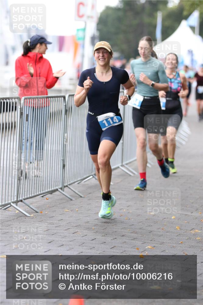 16.08.2026 - KN Förde Triathlon 2026 Antke Förster http://msf.ph/oto/10006216 16.08.2026 10:21:12 Laufen 114 meine-sportfotos.de