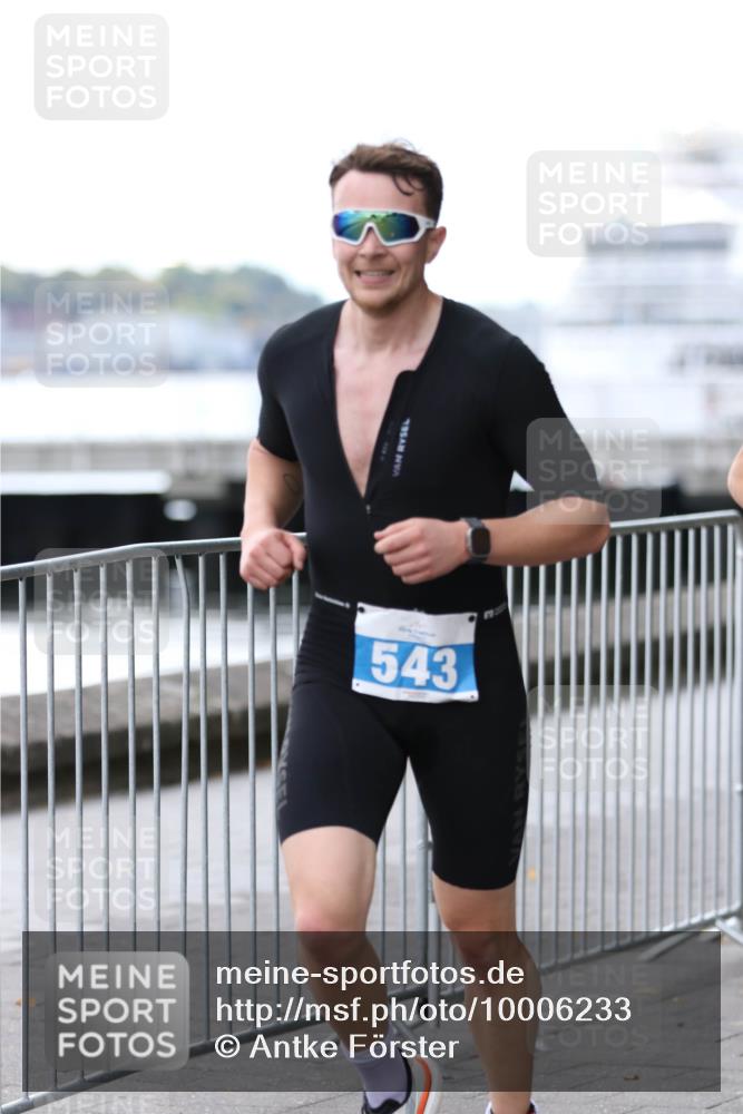 16.08.2026 - KN Förde Triathlon 2026 Antke Förster http://msf.ph/oto/10006233 16.08.2026 13:45:30 Laufen 543 meine-sportfotos.de