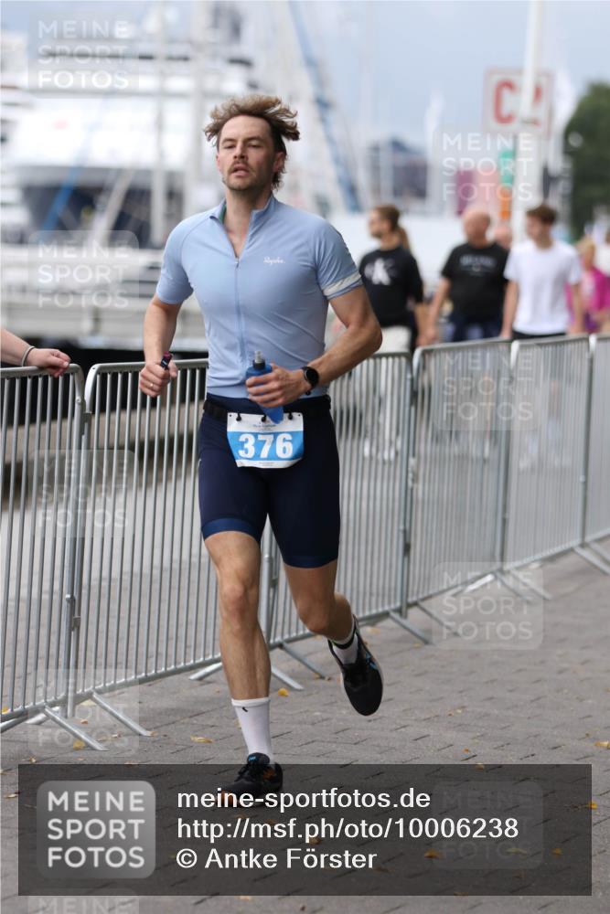 16.08.2026 - KN Förde Triathlon 2026 Antke Förster http://msf.ph/oto/10006238 16.08.2026 12:01:08 Laufen 376 meine-sportfotos.de