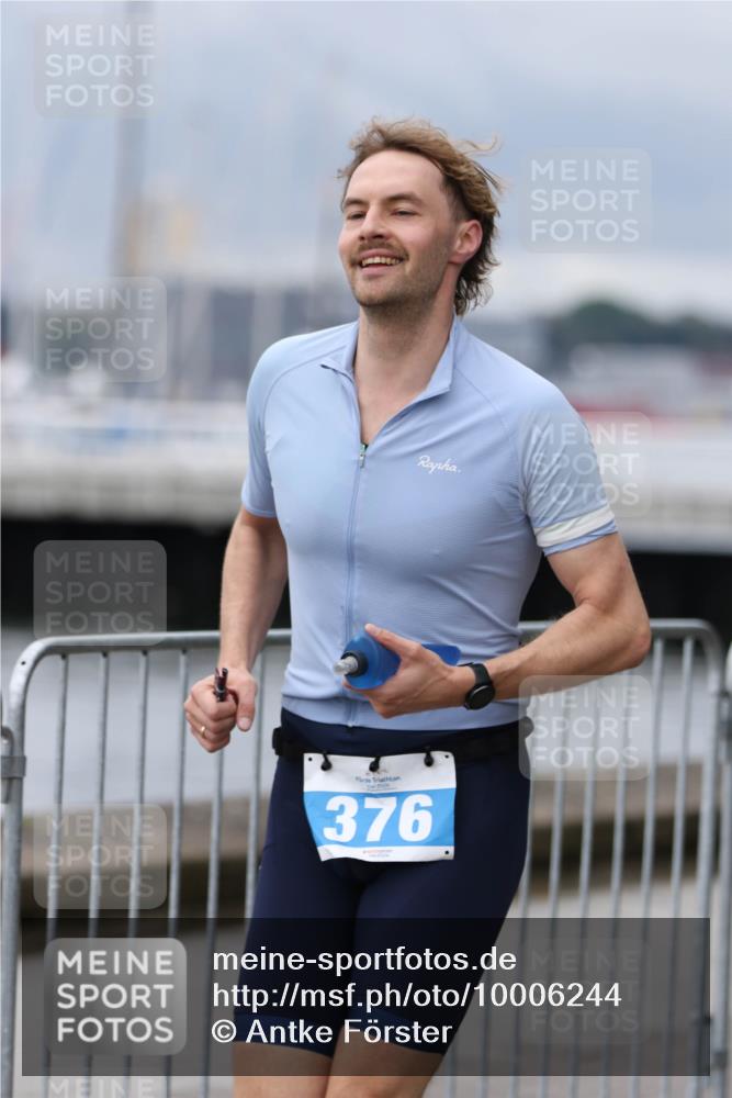 16.08.2026 - KN Förde Triathlon 2026 Antke Förster http://msf.ph/oto/10006244 16.08.2026 12:01:10 Laufen 376 meine-sportfotos.de