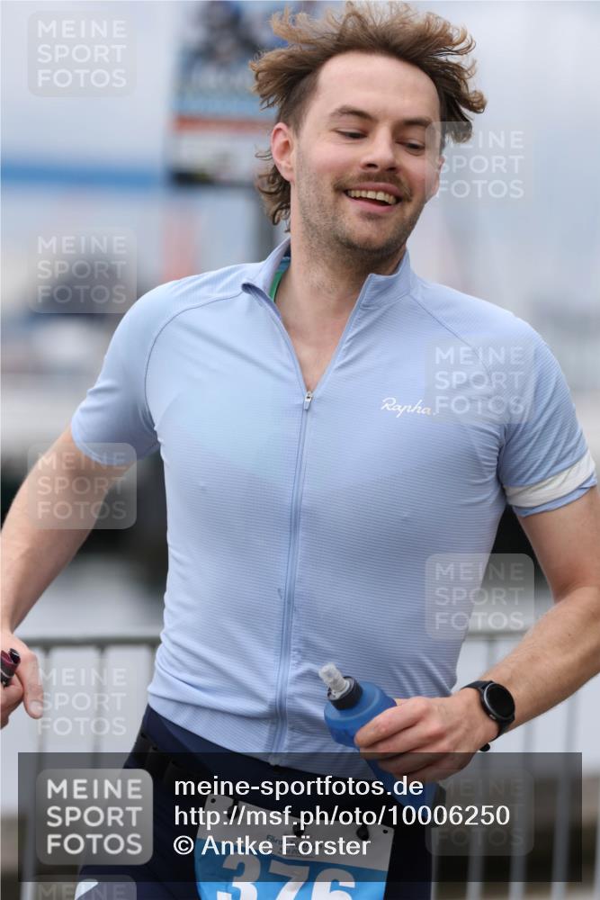 16.08.2026 - KN Förde Triathlon 2026 Antke Förster http://msf.ph/oto/10006250 16.08.2026 12:01:11 Laufen 2026, 376 meine-sportfotos.de